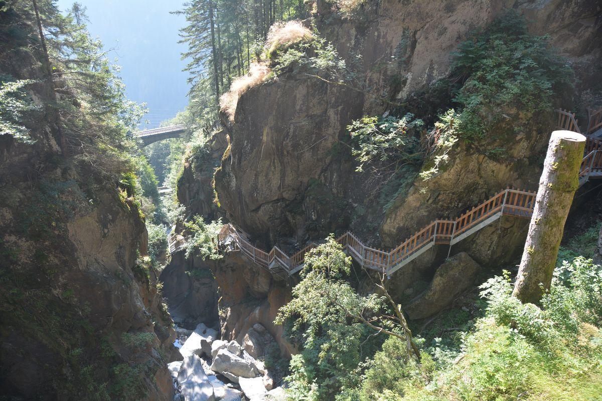 Вилла Lieu Secret Dans Les Alpes Suisses Le Tretien Экстерьер фото